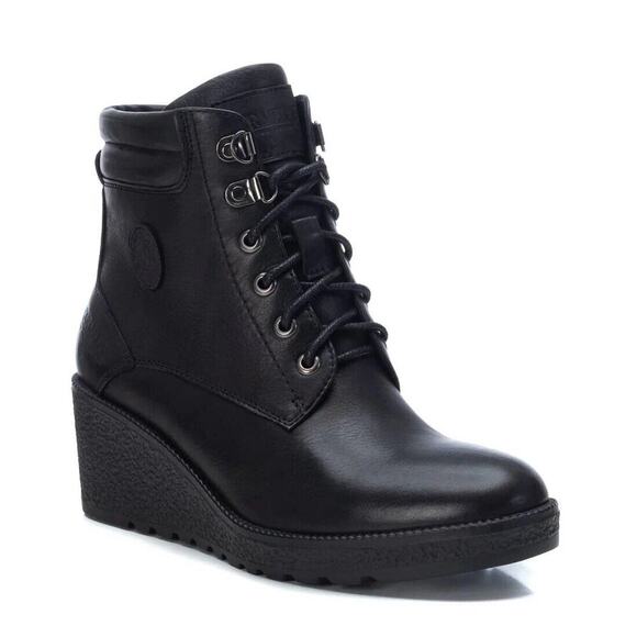 Carmella black leather lace up wedge ankle booties Size 7.5 - Picture 1 of 8